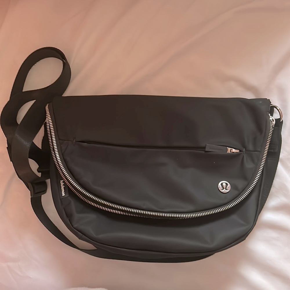 Lululemon All Night Festival Bag 5L - Black/Silver
